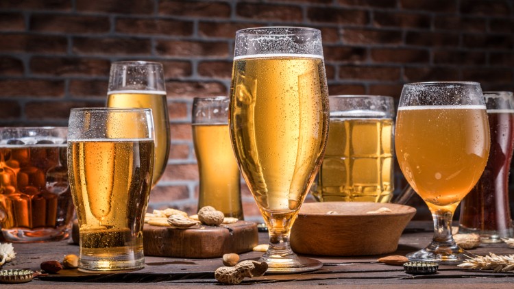 what is the average price of a pint in the uk wrbm large